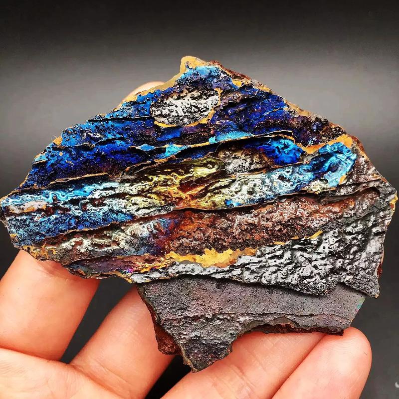 贵州瑰宝 金属感极强的绝美褐铁矿